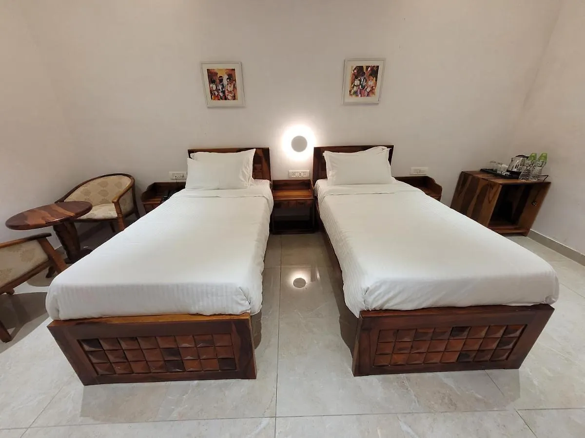 Aura Gold Resort Udaipur 0*,  Indien